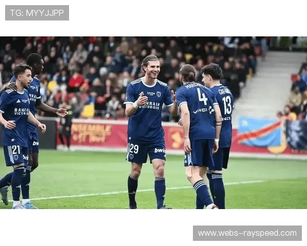 里昂vs巴黎FC：连胜之师迎战保级队，攻防节奏比拼